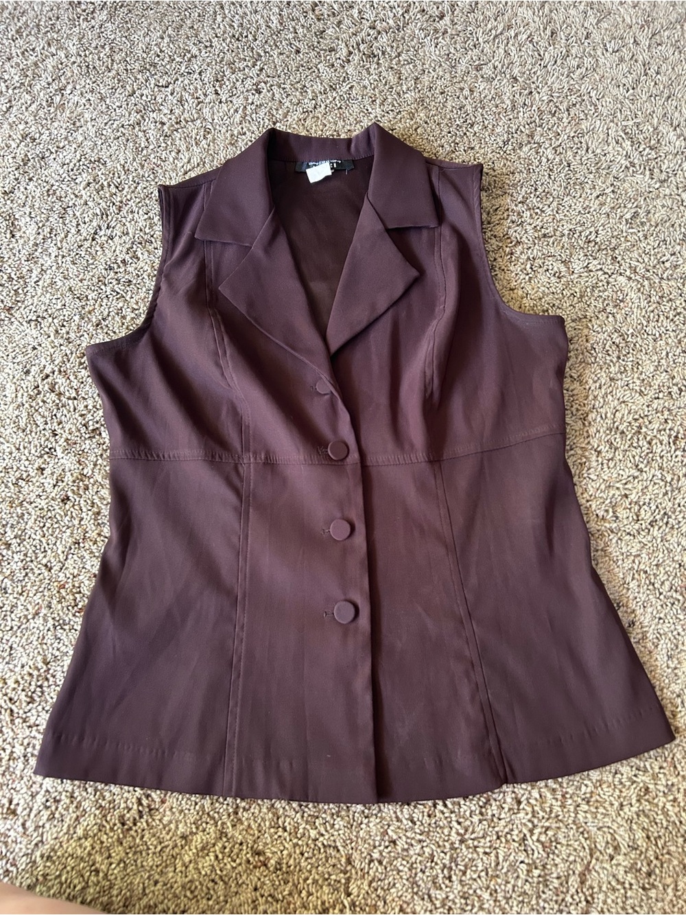 Tailor B. Moss Stretch Button-Front Vest in Plum